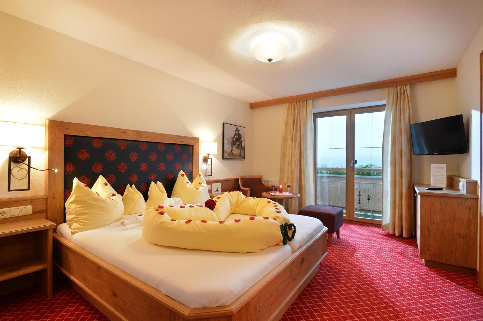 Hotel Garni Bavaria Ellmau Eksteriør bilde